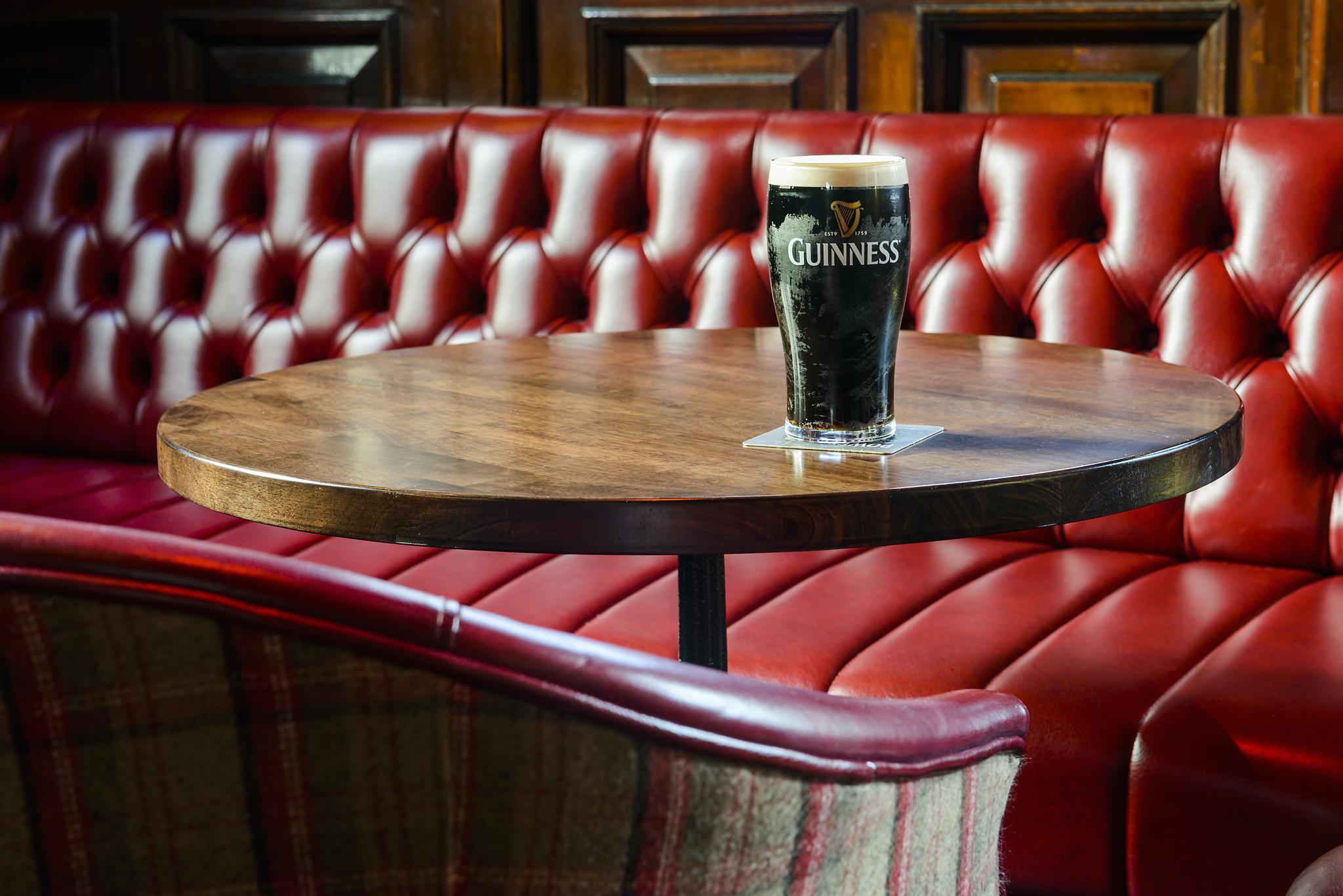 Kilkenny Hibernian Hotel ภายนอก รูปภาพ
